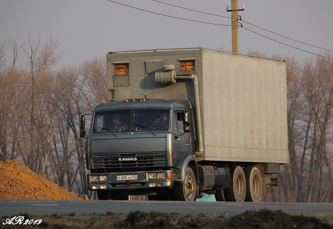 Дагестан, № В 805 НУ 05 — КамАЗ (общая модель)