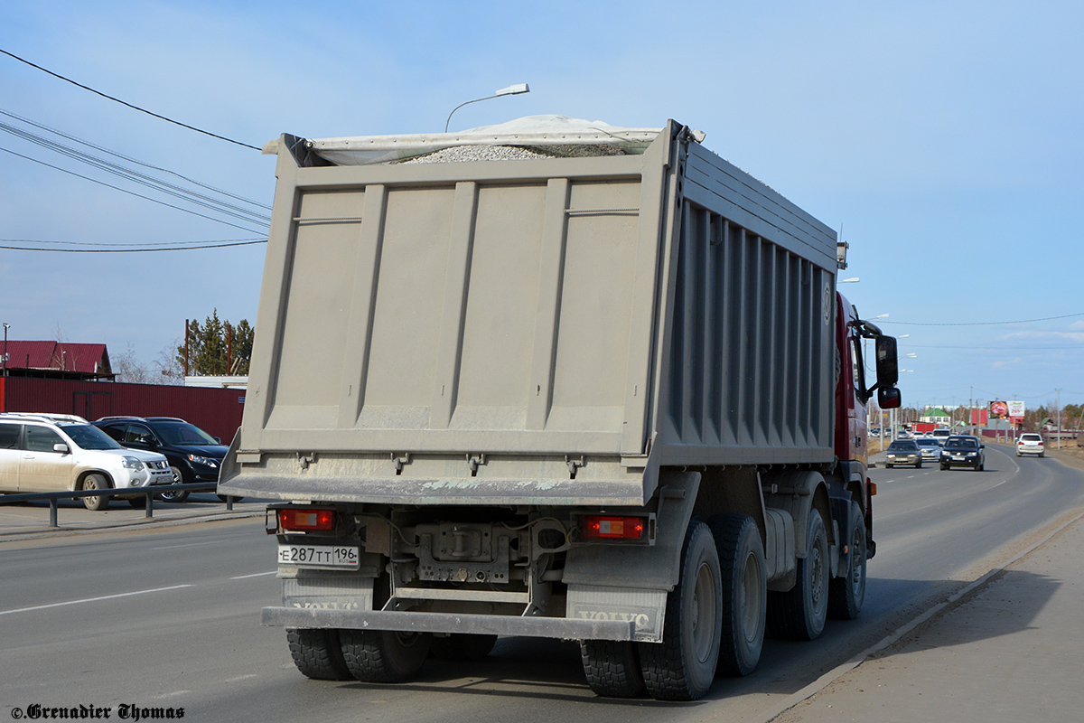 Саха (Якутия), № Е 287 ТТ 196 — Volvo ('2002) FM12.440