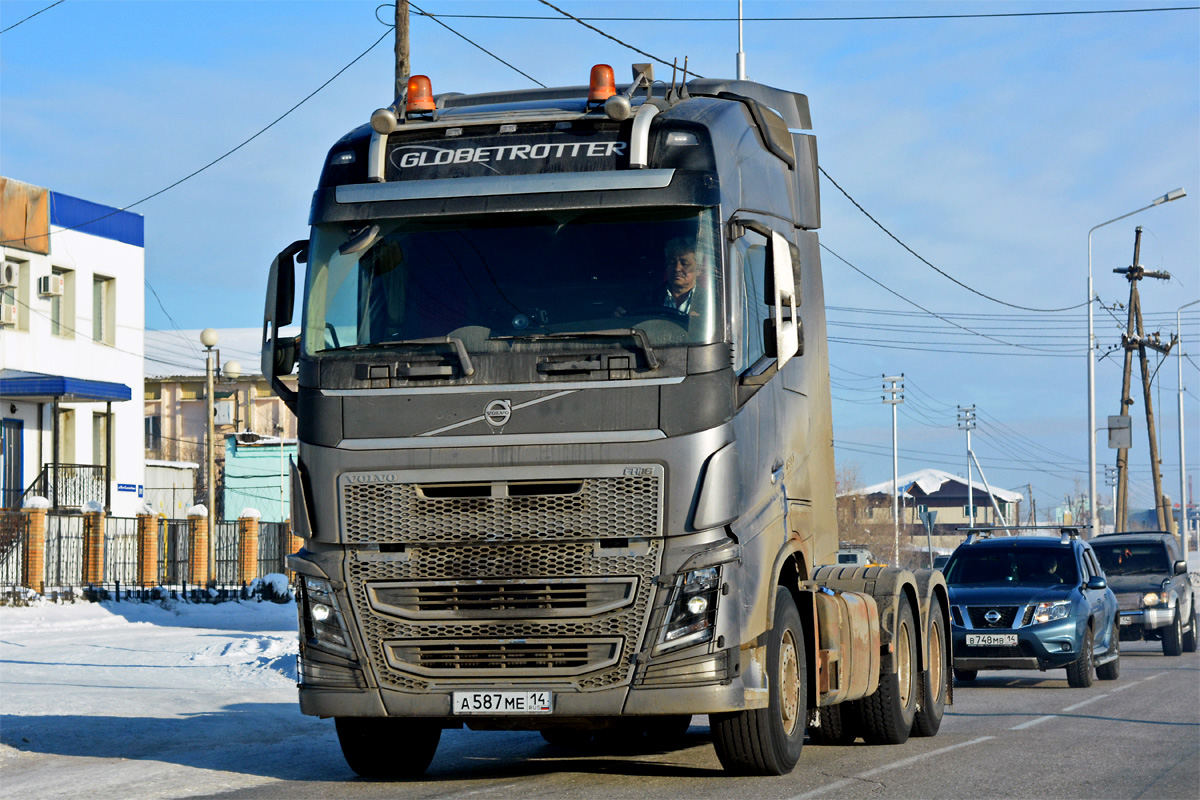 Саха (Якутия), № А 587 МЕ 14 — Volvo ('2012) FH16.600