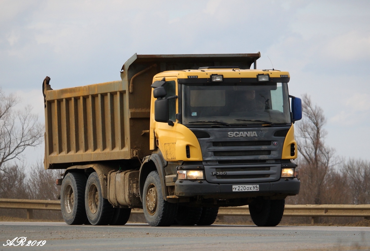 Воронежская область, № У 220 ОХ 69 — Scania ('2004) P380