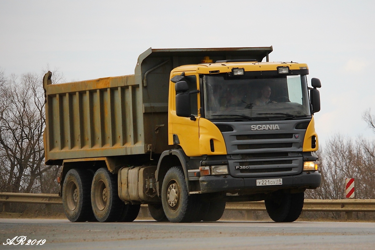 Воронежская область, № У 221 ОХ 69 — Scania ('2004) P380