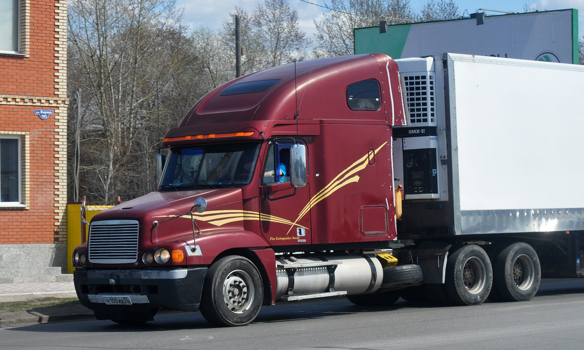 Омская область, № Н 100 АВ 55 — Freightliner Century Class