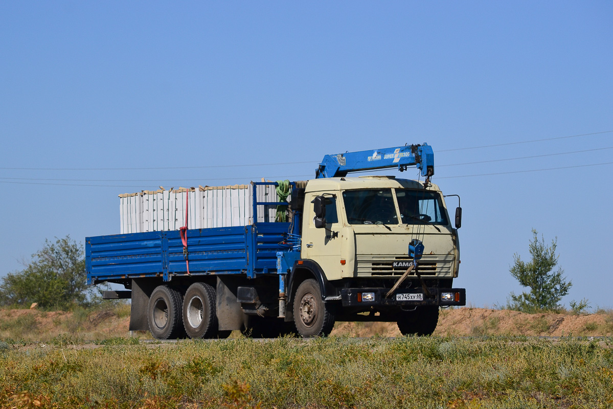 Волгоградская область, № Н 745 ХУ 68 — КамАЗ-53215-15 [53215R]