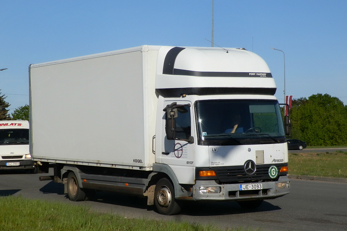 Латвия, № JE-3093 — Mercedes-Benz Atego 817