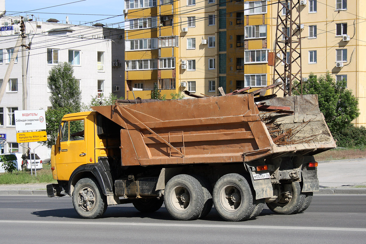 Волгоградская область, № М 003 ВУ 34 — КамАЗ-5511