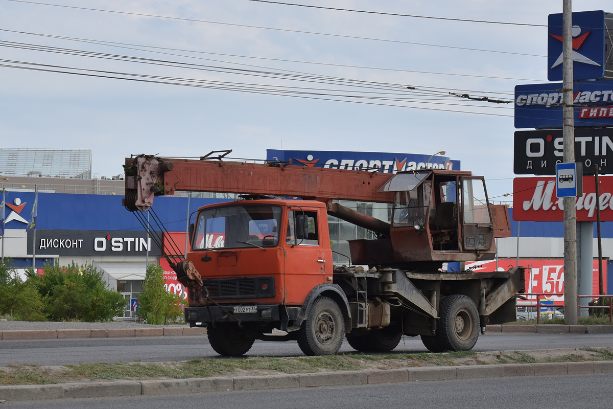 Волгоградская область, № У 002 РТ 34 — МАЗ-5337 [533700]