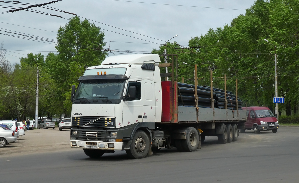 Московская область, № Т 095 УВ 190 — Volvo ('1993) FH12.420