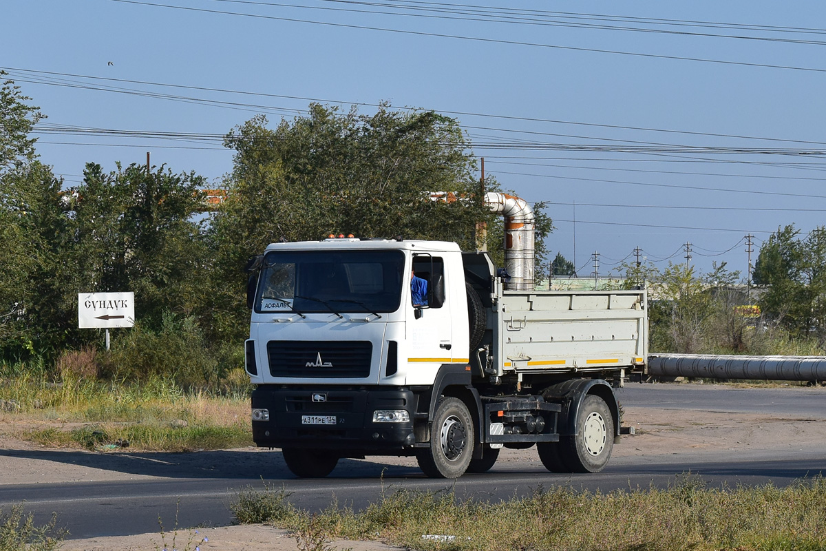 Волгоградская область, № А 311 РЕ 134 — МАЗ-5550B5