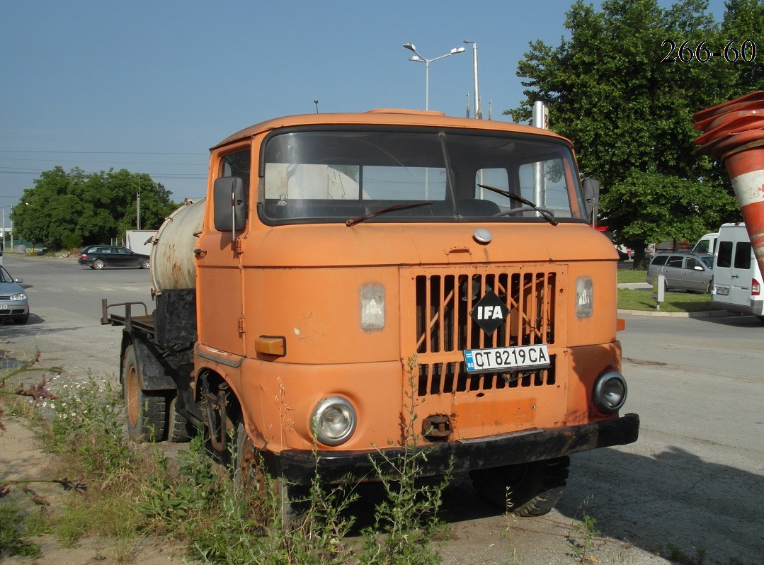 Болгария, № CT 8219 CA — IFA W50L/F