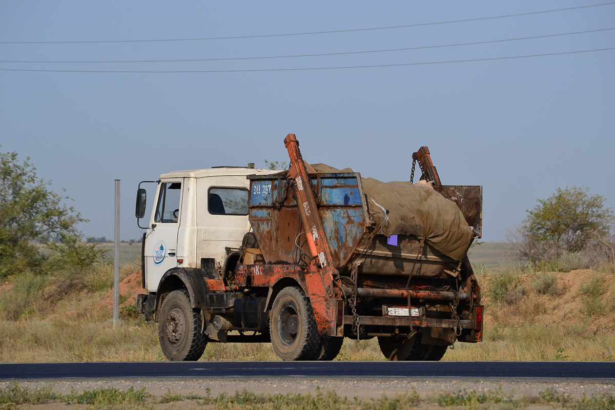 Волгоградская область, № С 987 АХ 34 — МАЗ-5551A2