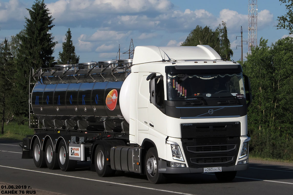 Брянская область, № Н 283 ОХ 32 — Volvo ('2012) FH.420