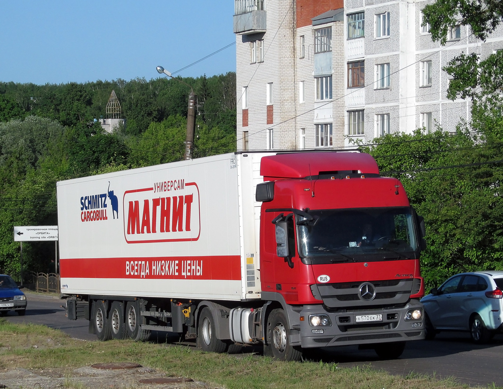 Новгородская область, № А 570 ЕК 37 — Mercedes-Benz Actros ('2009) 1841