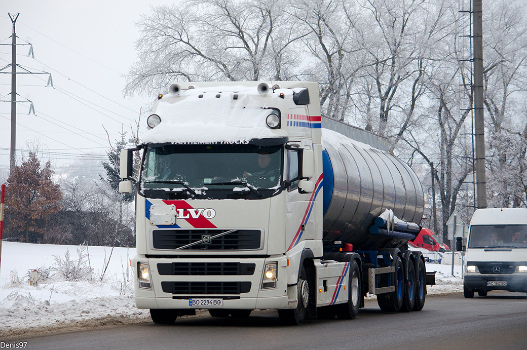 Тернопольская область, № ВО 2294 ВО — Volvo ('2002) FH12.440