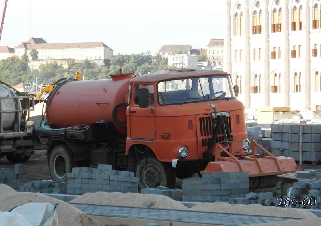 Венгрия, № CJB-217 — IFA W50LA/F