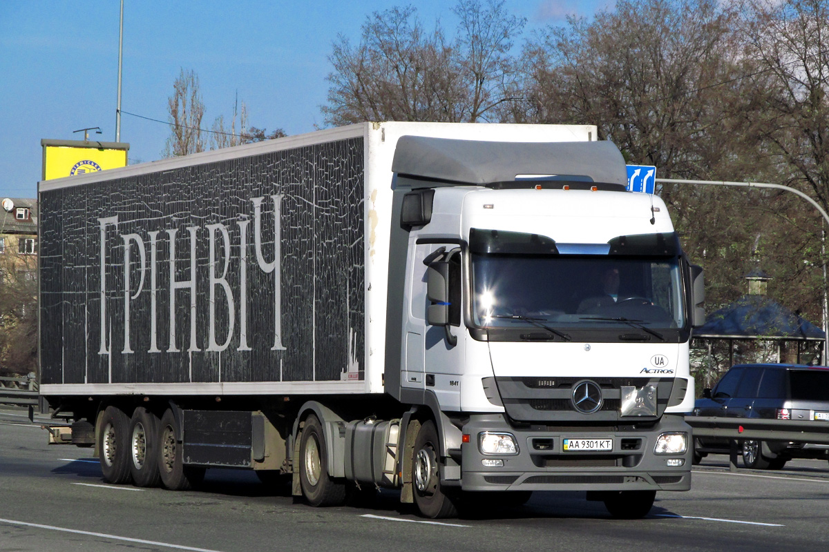 Киев, № АА 9301 КТ — Mercedes-Benz Actros ('2009) 1841