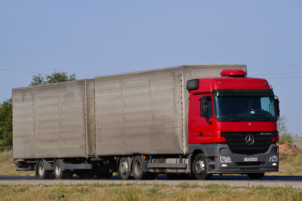 Смоленская область, № О 323 КР 67 — Mercedes-Benz Actros ('2003) 2541