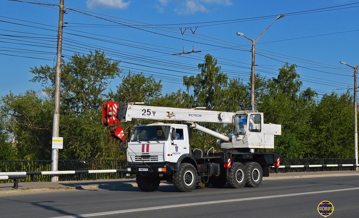 Калужская область, № Х 900 ХХ 40 — КамАЗ-43118-15 [43118R]