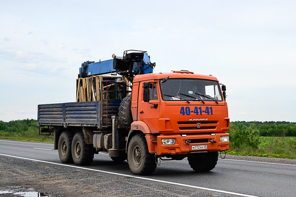 Архангельская область, № М 772 АК 29 — КамАЗ-43118-24