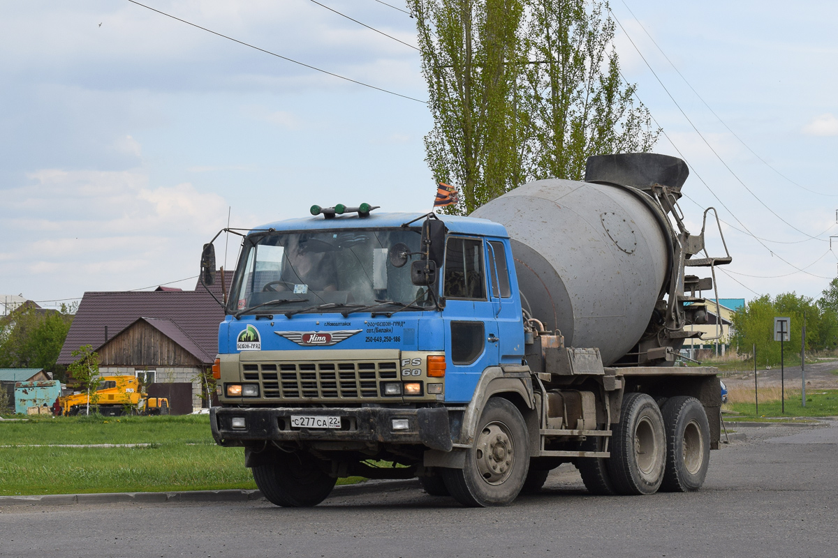 Алтайский край, № С 277 СА 22 — Hino FS