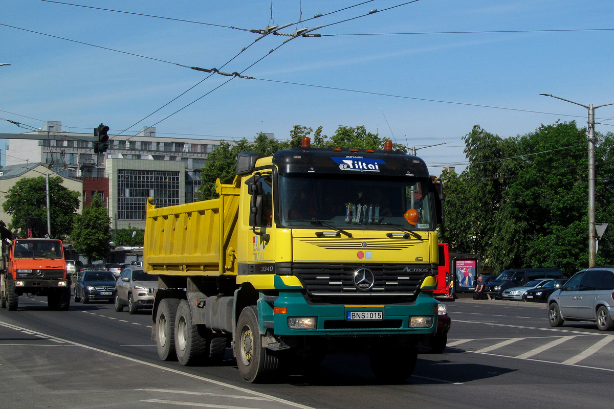 Литва, № BNS 015 — Mercedes-Benz Actros ('1997) 3340