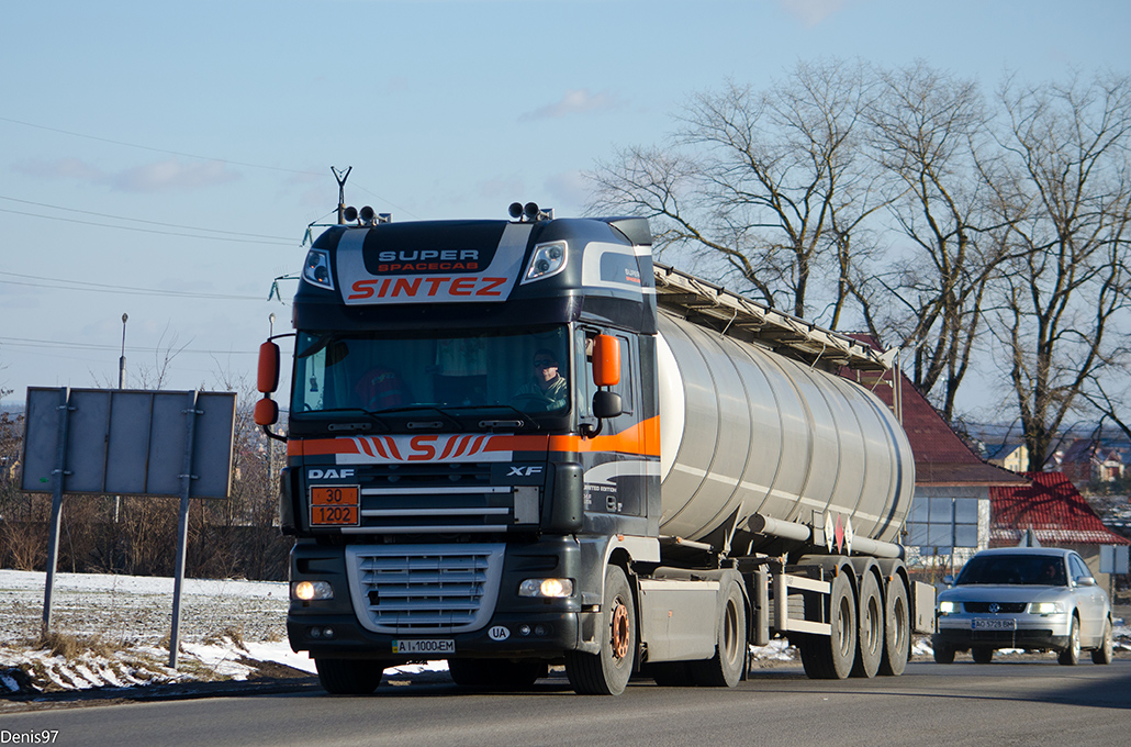 Киевская область, № АІ 1000 ЕМ — DAF XF105 FT