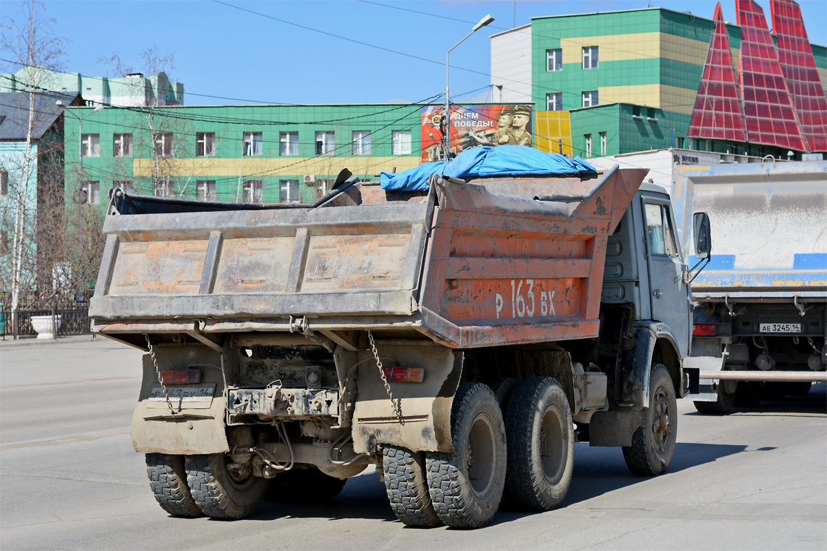 Саха (Якутия), № Р 163 ВХ 14 — КамАЗ-55111 [551110]