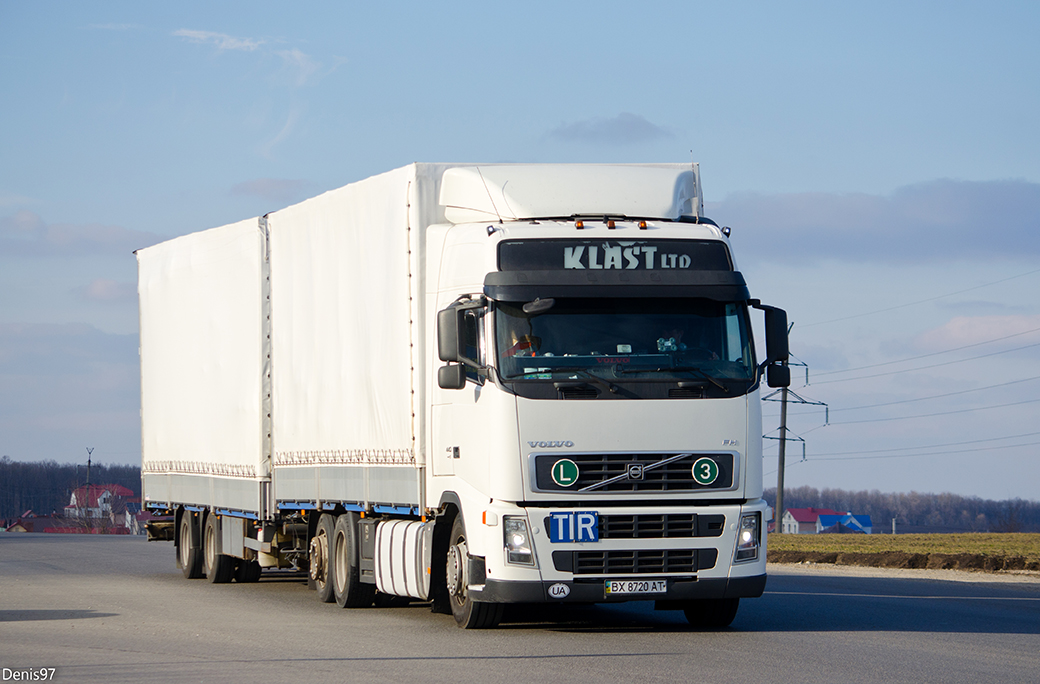 Хмельницкая область, № ВХ 8720 АТ — Volvo ('2002) FH12.440