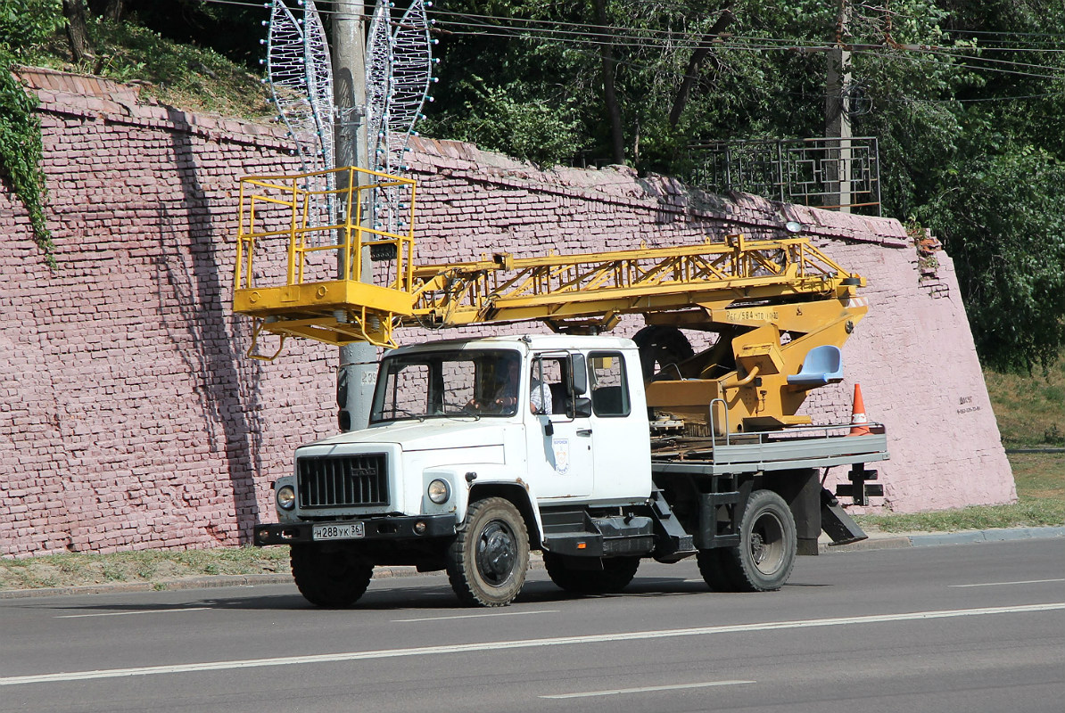 Воронежская область, № Н 288 УК 36 — ГАЗ-3309