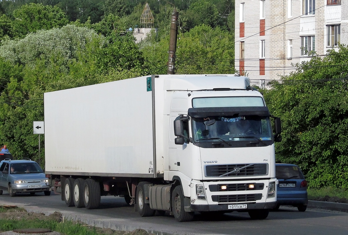 Тульская область, № Т 011 СВ 71 — Volvo ('2002) FH12.400