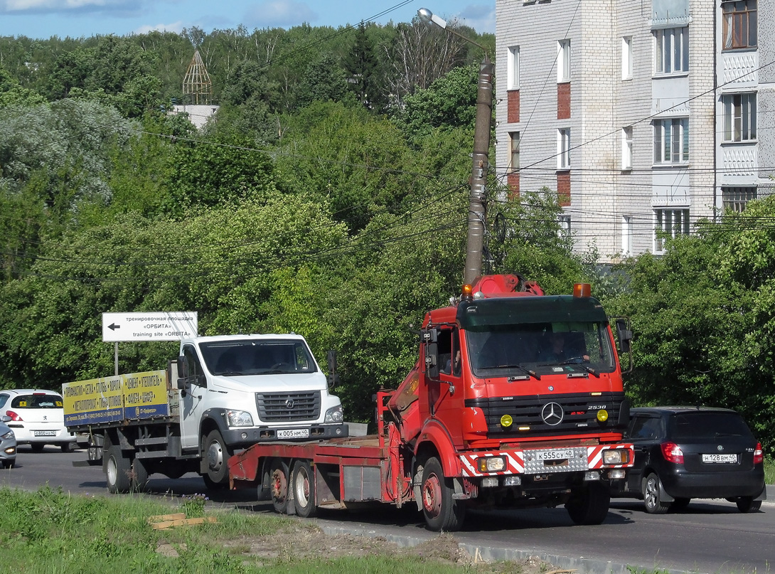 Калужская область, № К 005 НМ 40 — ГАЗ-C41R33; Калужская область, № К 555 СУ 40 — Mercedes-Benz SK 2538