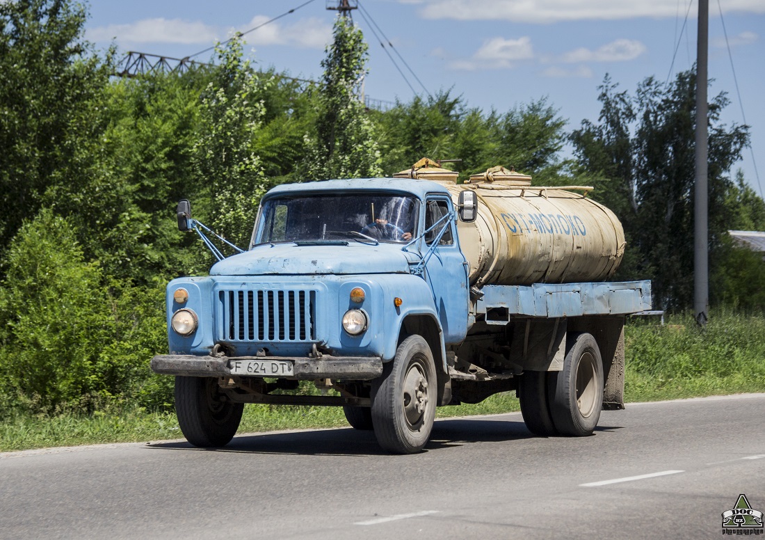 Восточно-Казахстанская область, № F 624 DT — ГАЗ-53-12