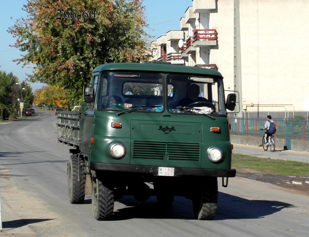 Венгрия, № YAZ-001 — Robur LD 2002A