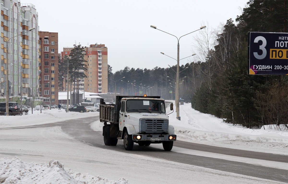 Красноярский край, № Е 173 АХ 124 — ЗИЛ-494560