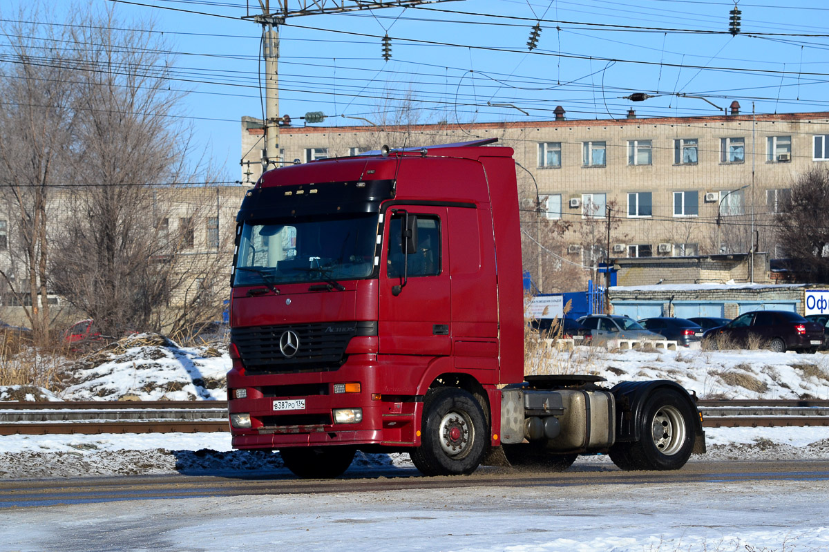 Волгоградская область, № В 387 РО 134 — Mercedes-Benz Actros ('1997) 1843