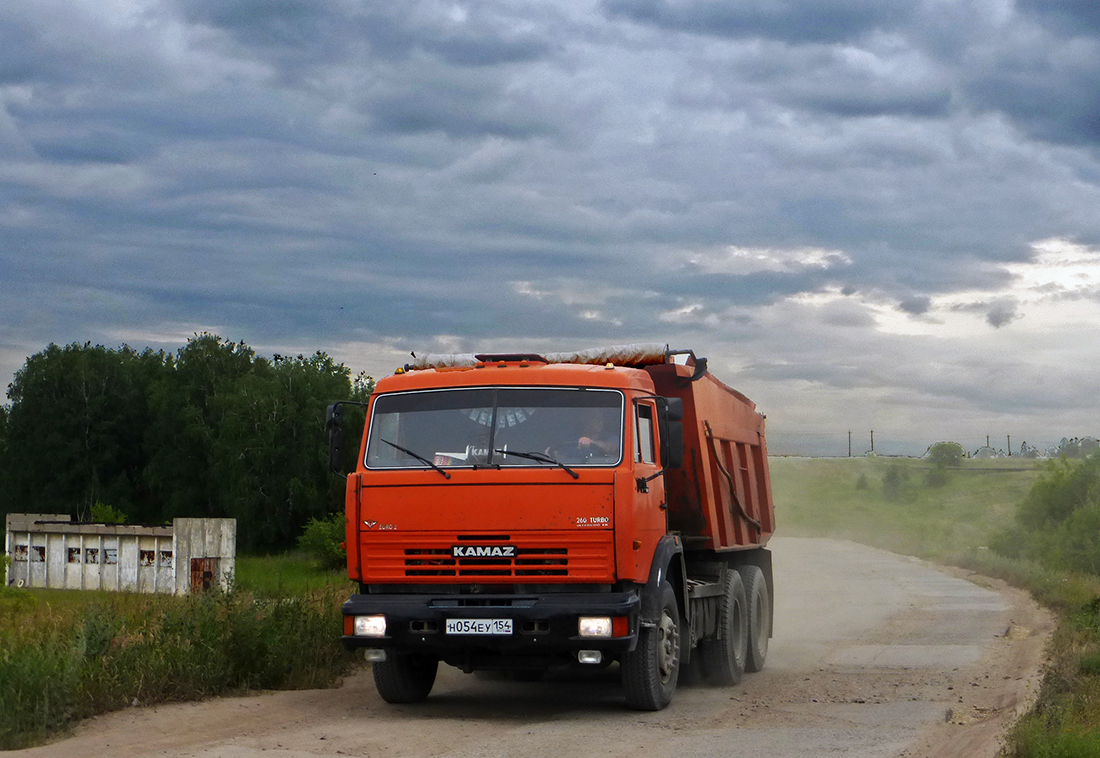 Новосибирская область, № Н 054 ЕУ 154 — КамАЗ-65115 [651150]