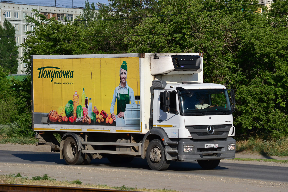 Волгоградская область, № А 586 РА 134 — Mercedes-Benz Axor 1823