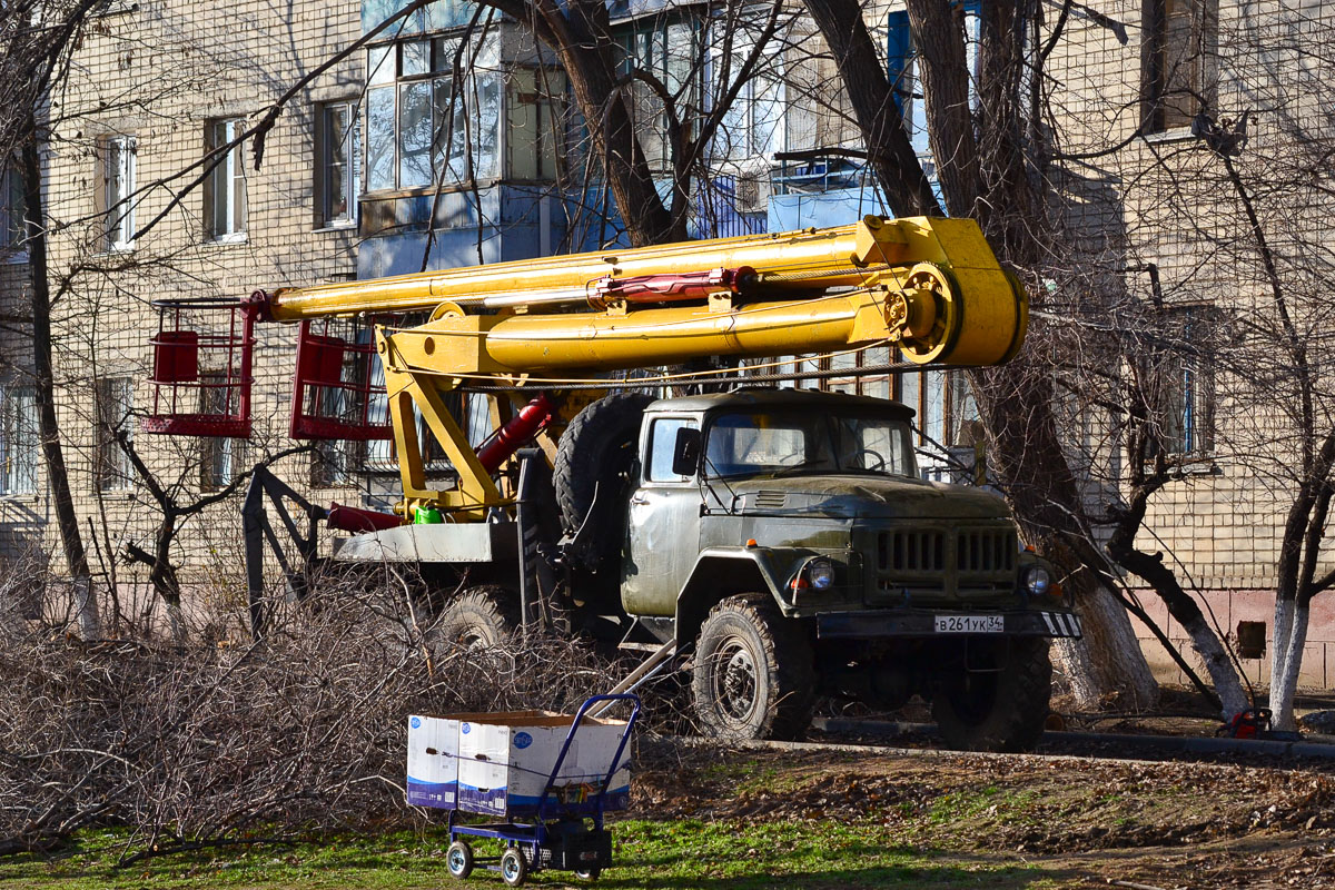 Волгоградская область, № В 261 УК 34 — ЗИЛ-131