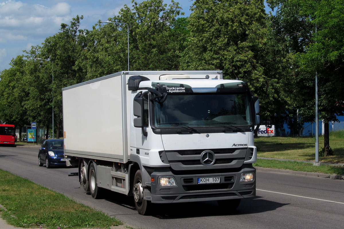 Литва, № KOH 107 — Mercedes-Benz Actros ('2009)