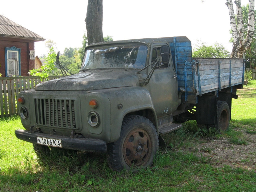 Тверская область, № И 1066 КА — ГАЗ-52-04