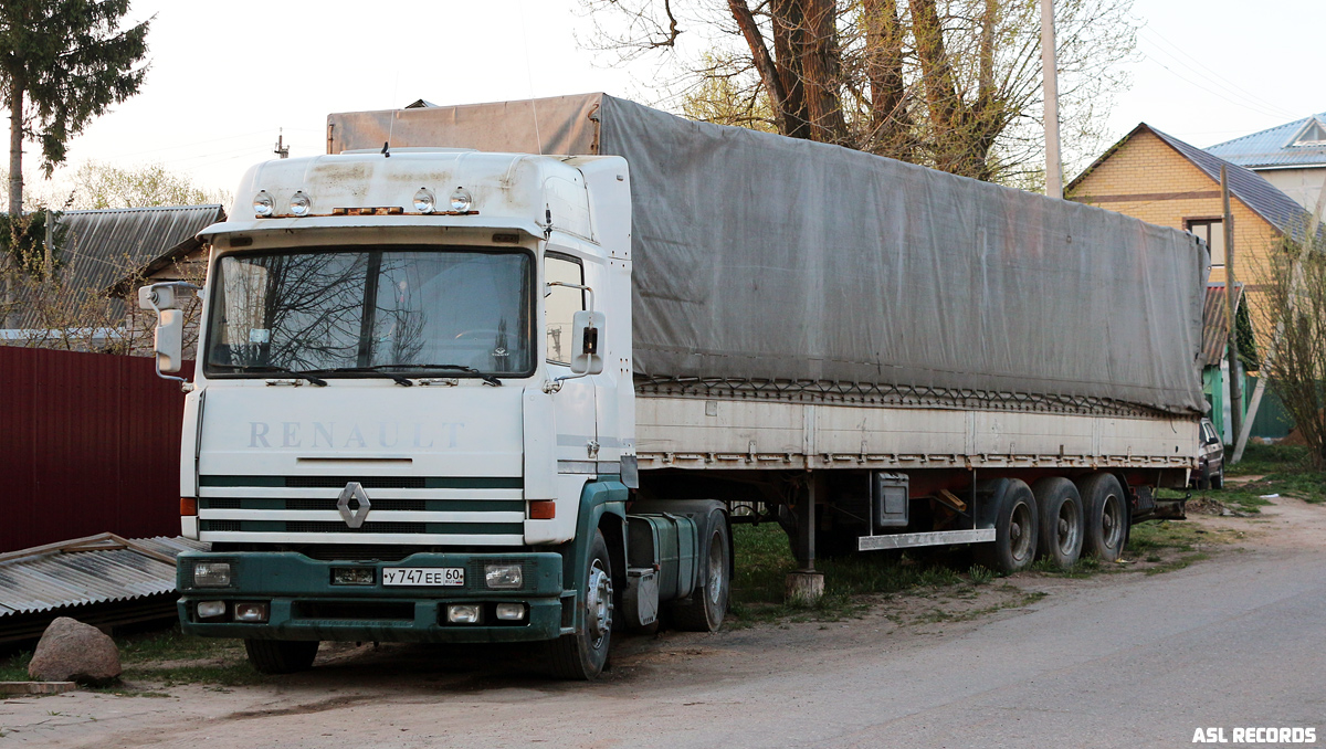 Псковская область, № У 747 ЕЕ 60 — Renault R-Series Major