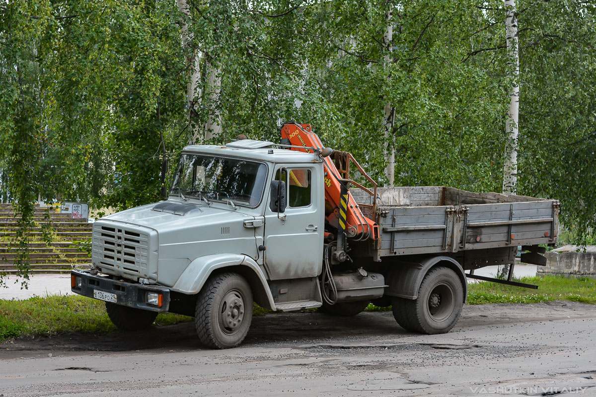 Архангельская область, № Е 136 РО 29 — ЗИЛ-494560