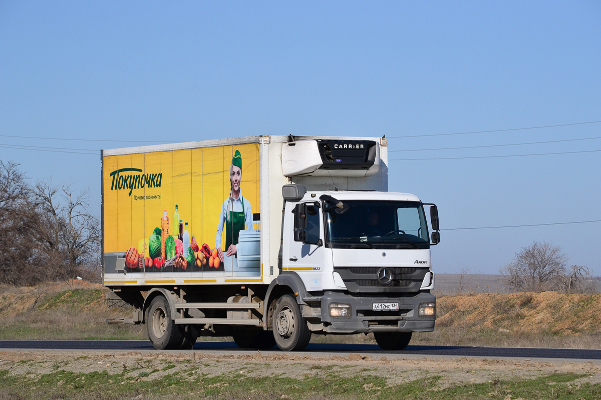 Волгоградская область, № А 412 МС 134 — Mercedes-Benz Axor 1823