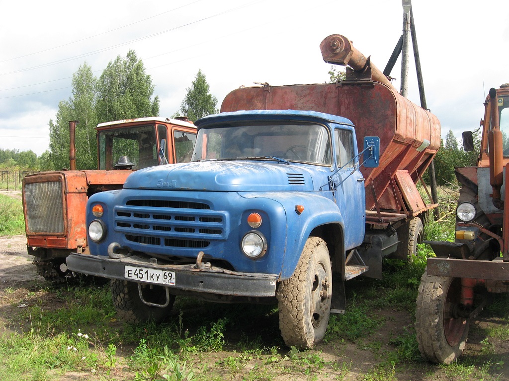 Тверская область, № Е 451 КУ 69 — ЗИЛ-431412