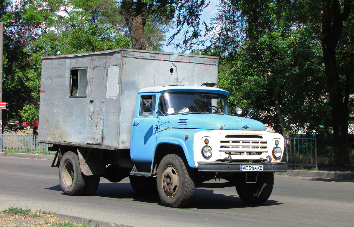 Днепропетровская область, № АЕ 3164 КЕ — ЗИЛ-130