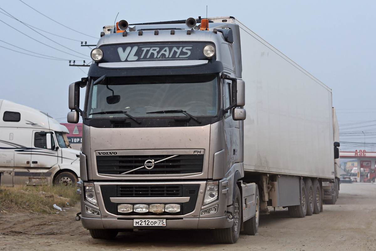 Забайкальский край, № М 212 ОР 75 — Volvo ('2008) FH.500