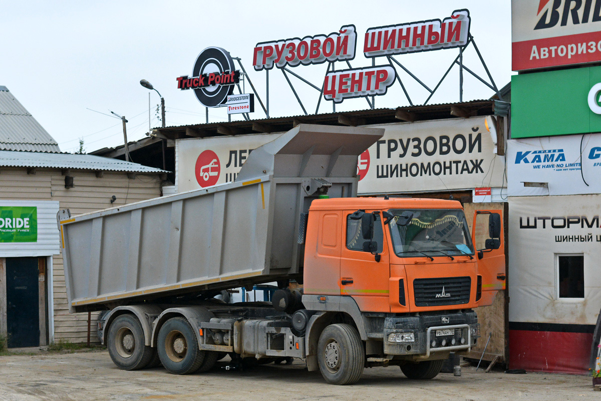 Саха (Якутия), № Р 674 АН 750 — МАЗ-6501H9