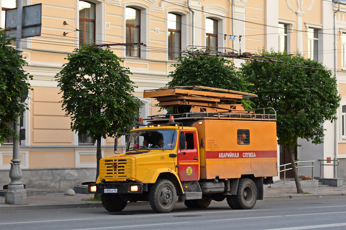 Свердловская область, № Н 909 НР 96 — ЗИЛ-433362