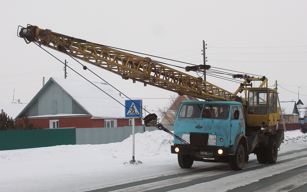 Оренбургская область, № 08-06 ОГГ — МАЗ-5334