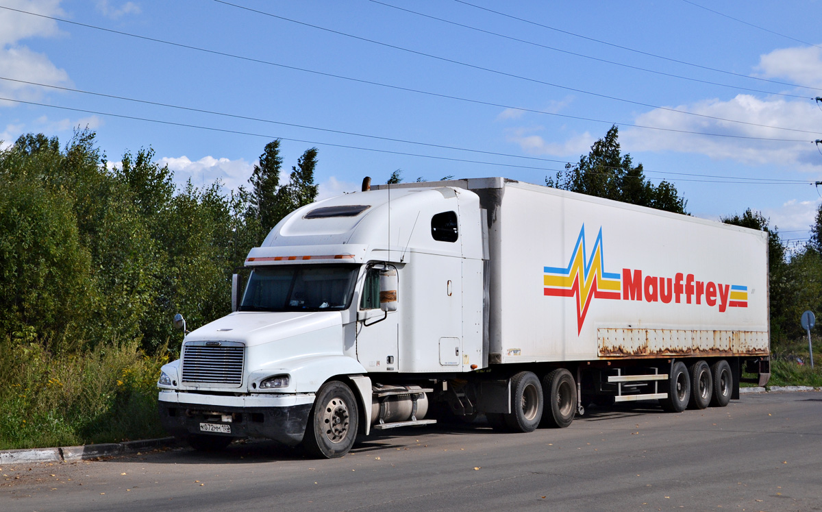 Башкортостан, № К 072 ММ 102 — Freightliner Century Class