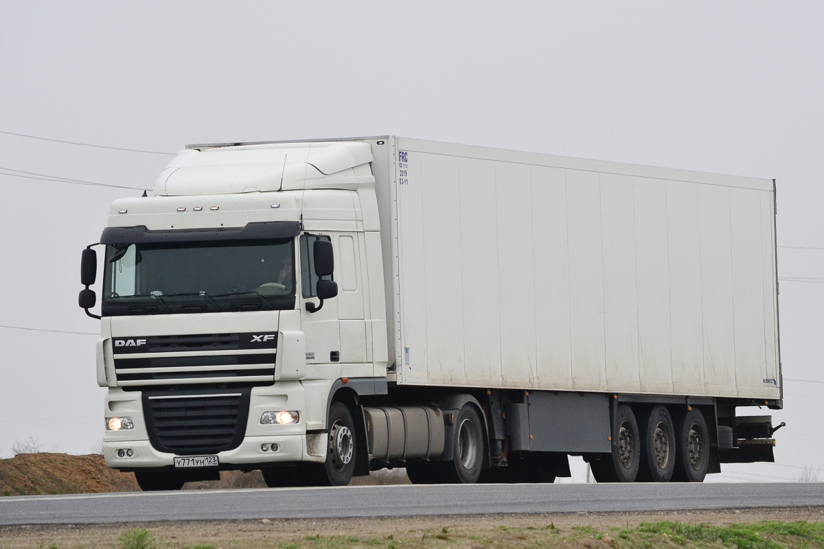 Краснодарский край, № У 771 УН 123 — DAF XF105 FT